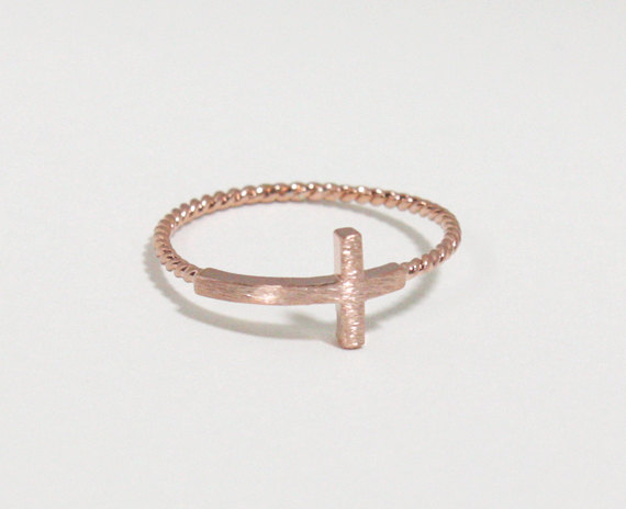 Sideways cross ring 6.5 size in pink gold , twisted ringband , everyday jewelry, delicate minimal jewelry