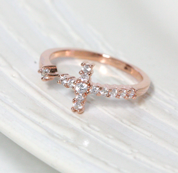 Sideways Cross Ring In Pink Gold, Knuckle Ring, Adjustable Ring, Everyday Jewelry, Delicate Minimal Jewelry